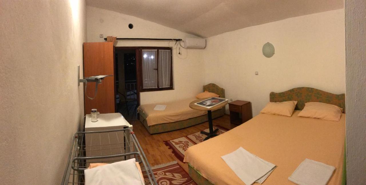 Apartmani Palma Sutomore Exterior foto